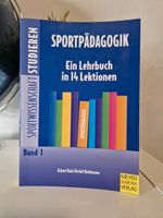 Sportpädagogik: Ein Lehrbuch in 14 Lektionen von Eckart.Neuwertig Niedersachsen - Wunstorf Vorschau