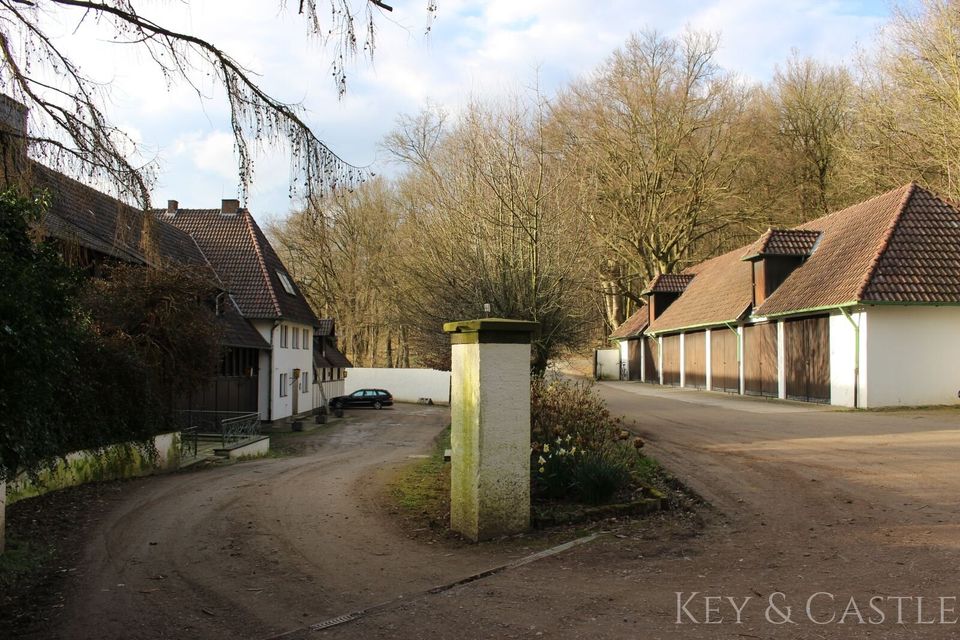 Gestütsanwesen in Alleinlage zu verkaufen in Springe