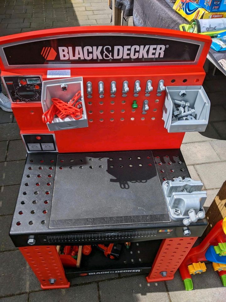 Werkbank Smoby Black & Decker Bohrmaschine komplett! in Goch