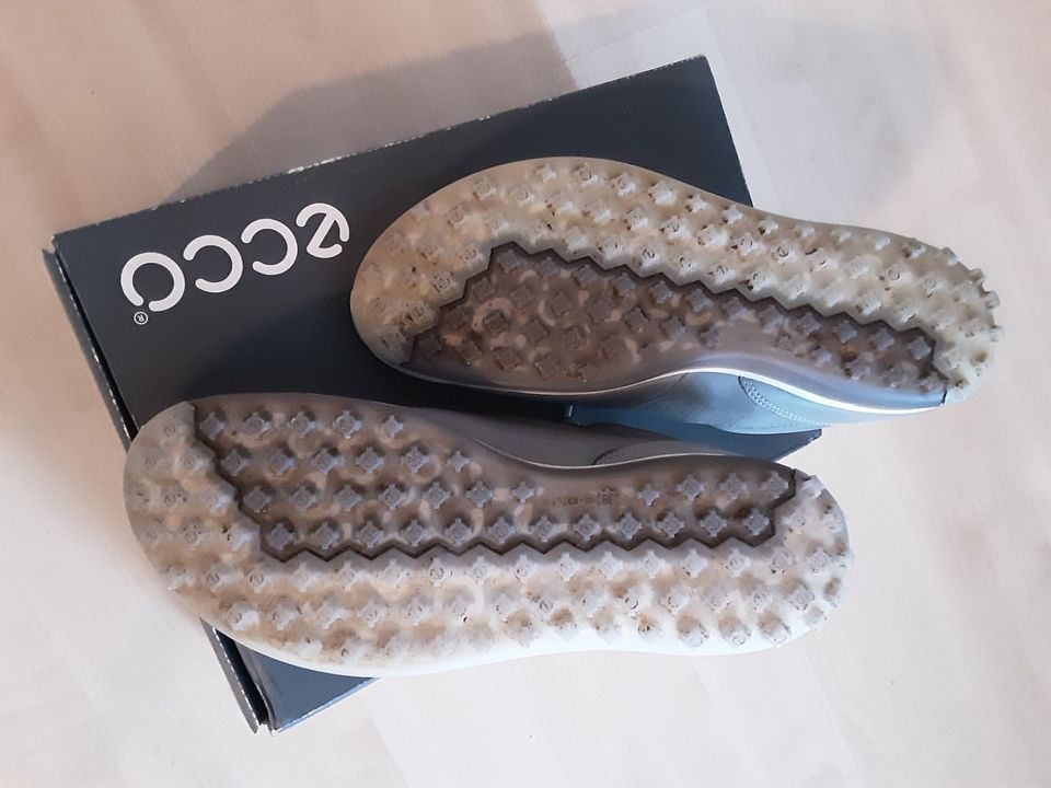 ecco Biom Hybrid Damengolfschuhe in Hellgrau Größe 39 in Plön 