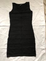 Schwarzes Strickkleid Divided Gr. 36 Nordrhein-Westfalen - Solingen Vorschau