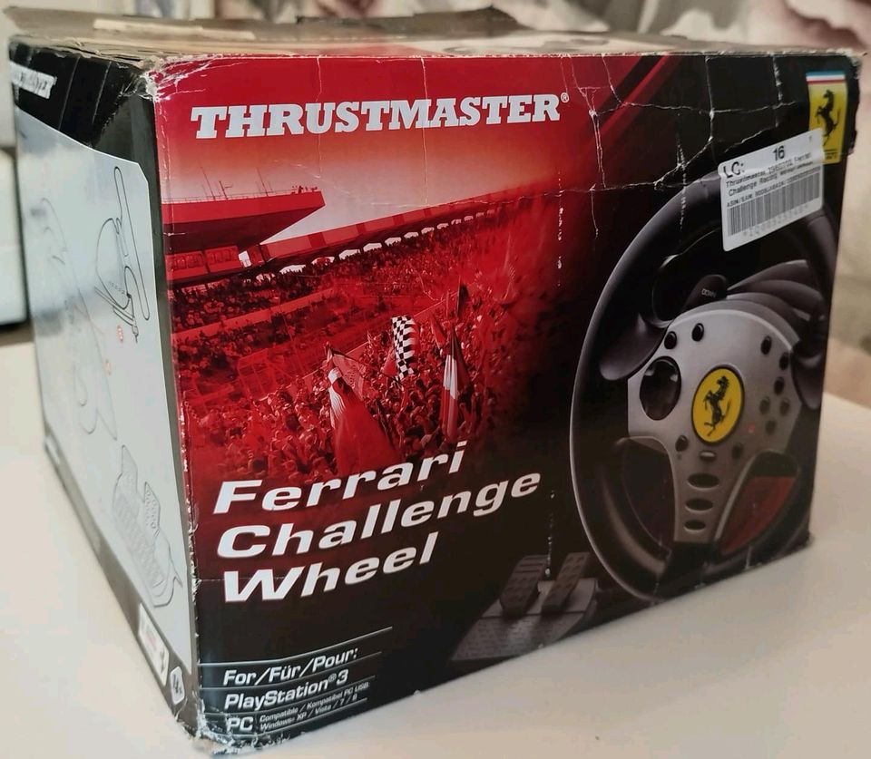 Thrustmaster Ferrari Challenge Racing Lenkrad 2-Pedalset PC Plays in Duisburg