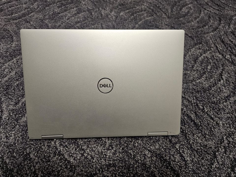 DELL XPS 13 i5-1035G1 8gb RAM 256gb NVMe Win11 Pro in Ratingen