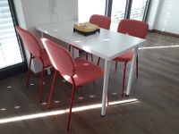 Tisch inkl. 4 Stühle komplett neu/unbenutzt, nur noch 2 Wo online Baden-Württemberg - Heubach Vorschau