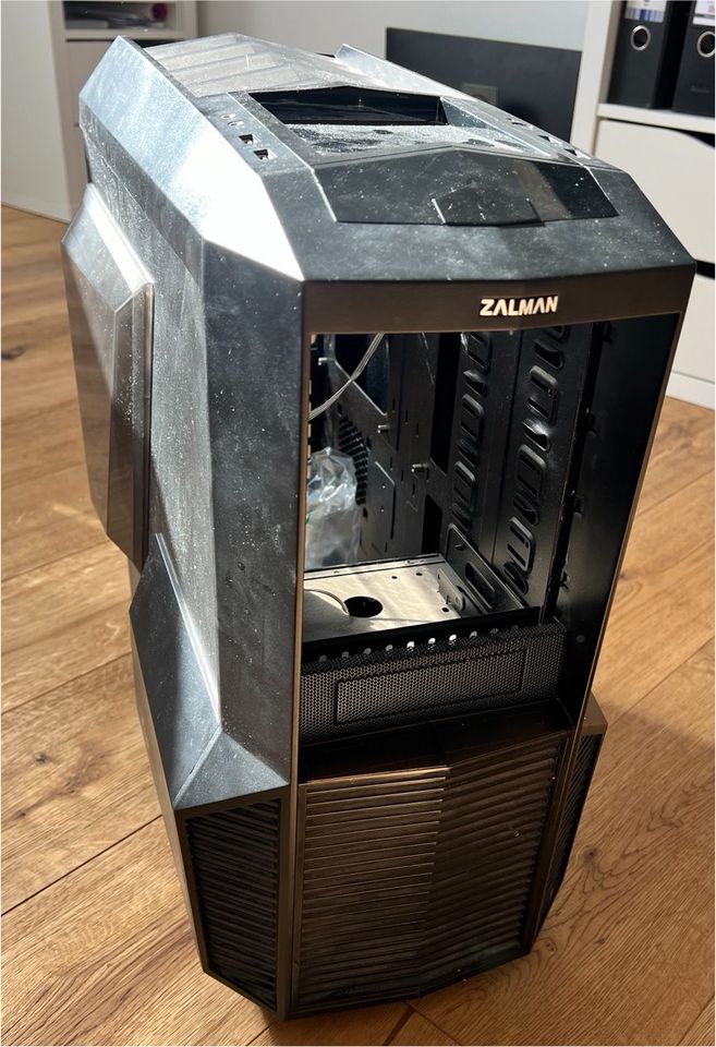 Zalman Z11 Plus mit Sichtfenster Midi Tower ohne Netzteil schwarz in Königswinter