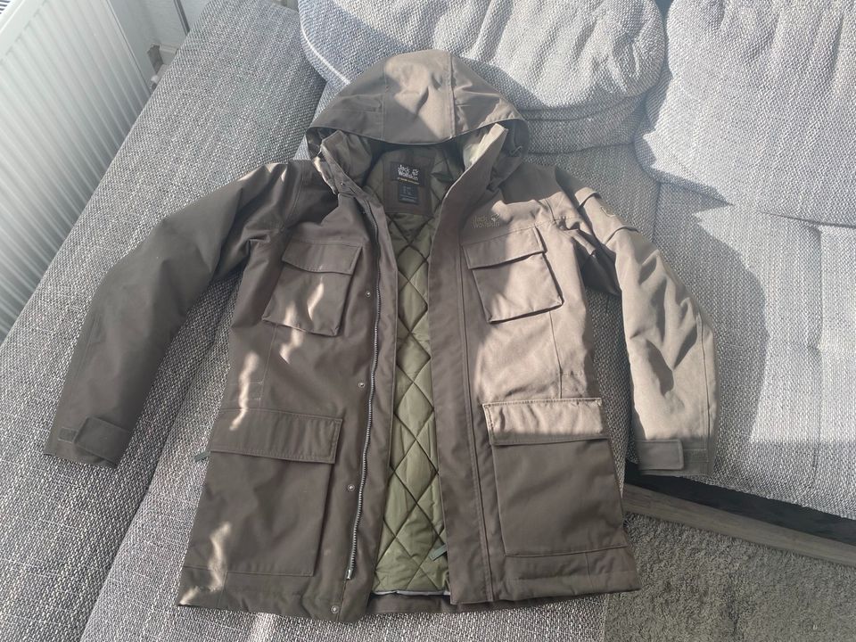 Jack Wolfskin - Jacke (M / L) in Göttingen