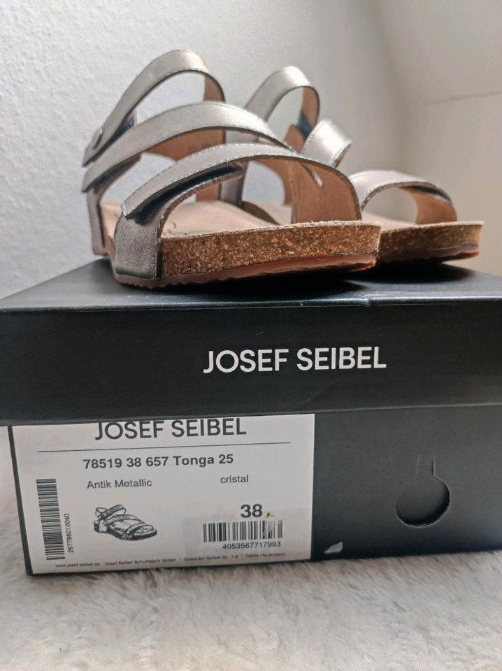 Josef Seibel Sandalen Sandalette Tonga Gr. 38 silber neu! in Bothel Kreis Rotenburg, Wümme