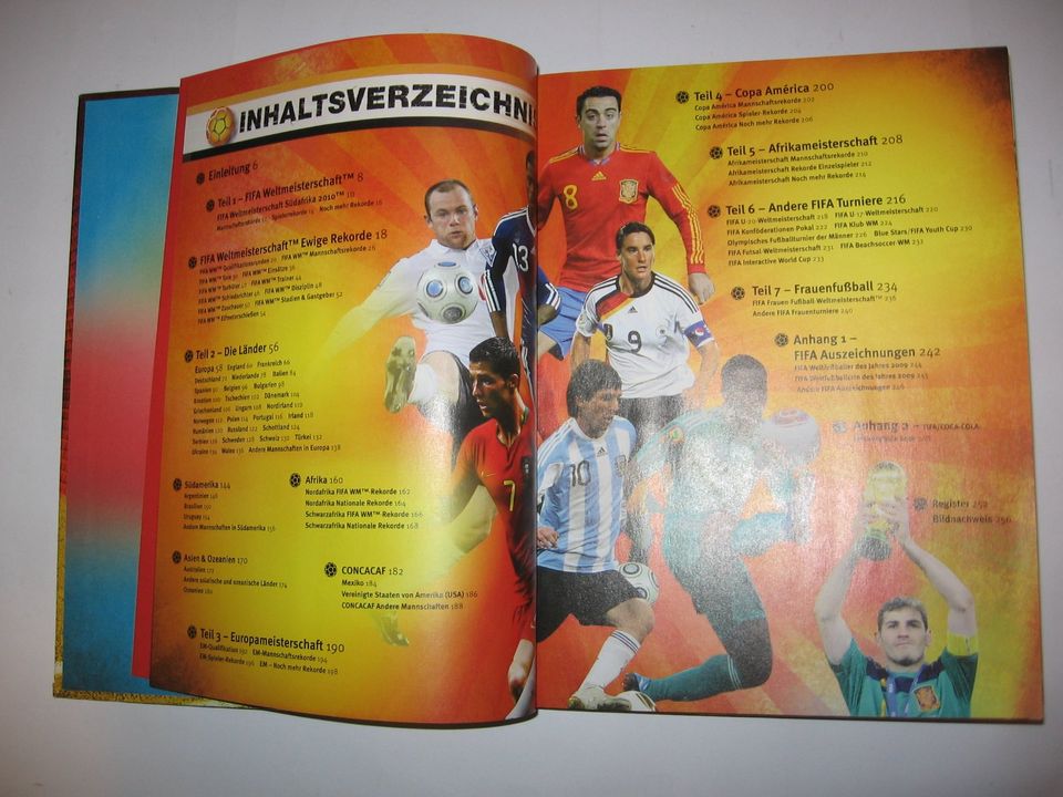 Buch zu verschenken. Welt-Fußball-Rekorde 2011;WM Südafrika 2010 in Köln