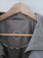Neuwertige beigefarbene leichte Jacke zu verkaufen Nordrhein-Westfalen - Ratingen Vorschau