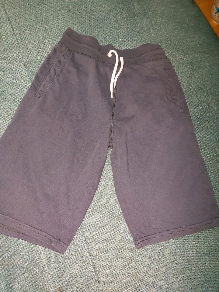 Kurze Hose, H&M basics, gr 158 blau in Bühl