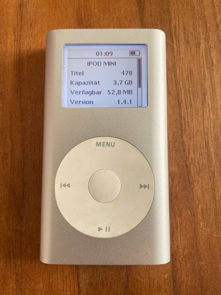 iPod Mini 4GB Version 1.4.1 Modell M9160FE in Reutlingen