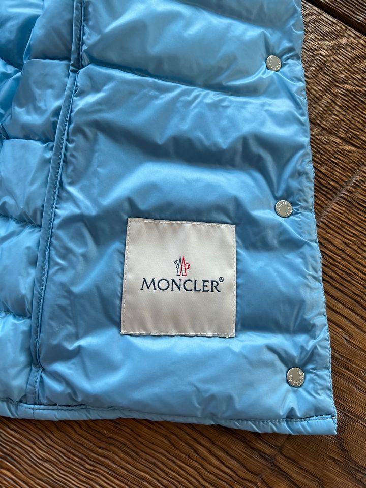 Moncler Daunenweste hellblau NP € 289 Gr. 10A wie neu in München