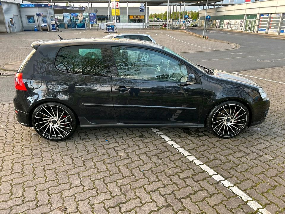 VW Golf 5 GTI *TÜV NEU* in Göttingen