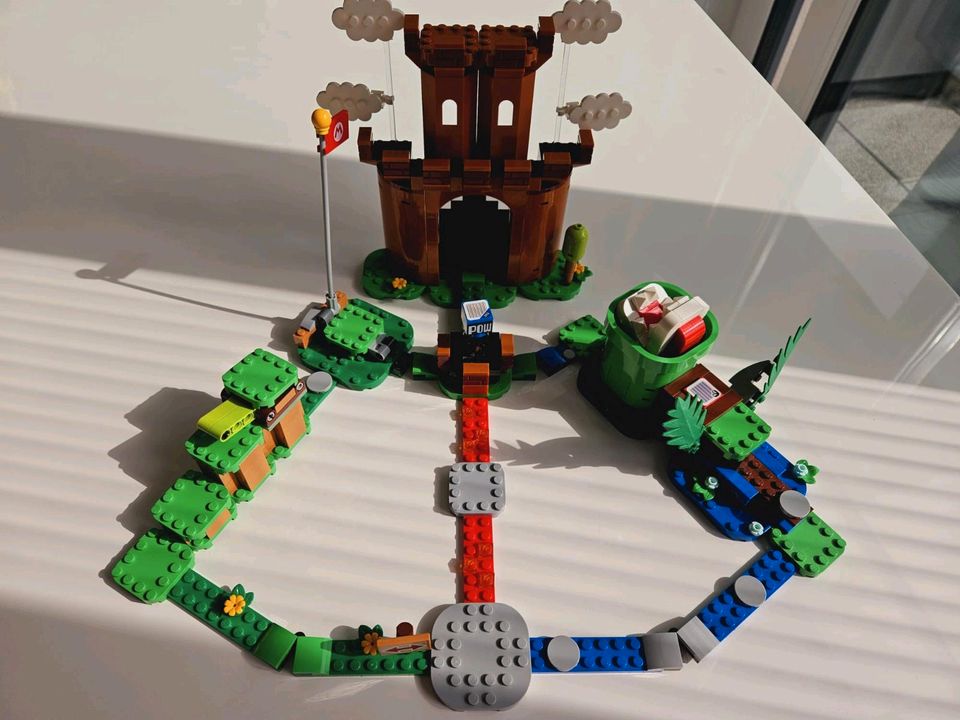 Lego Super Mario Starterset plus drei Erweiterungssets in Baunatal