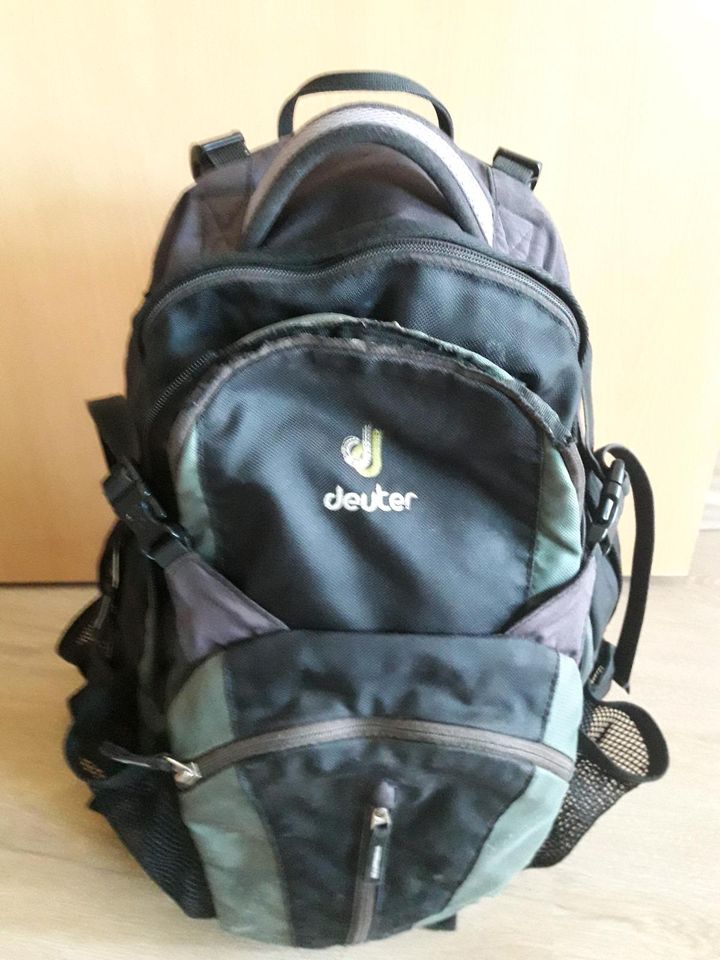 Deuter Cross City, Rucksack, Daypack, Fahrrad Rucksack in Magdeburg