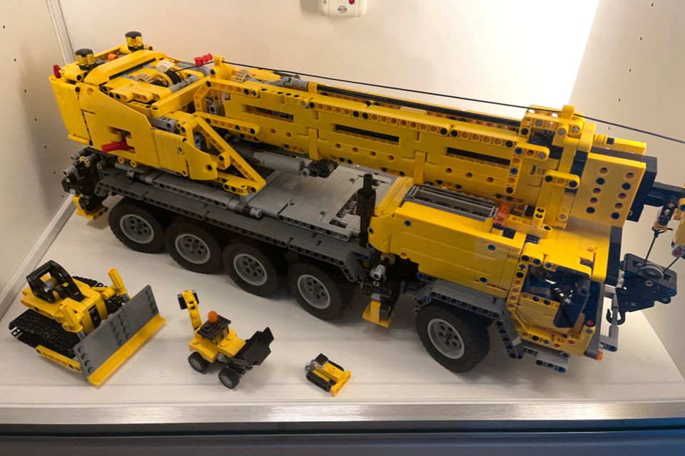 Lego Technic - Sammlungsauflösung - alles wie Neu in Hamburg