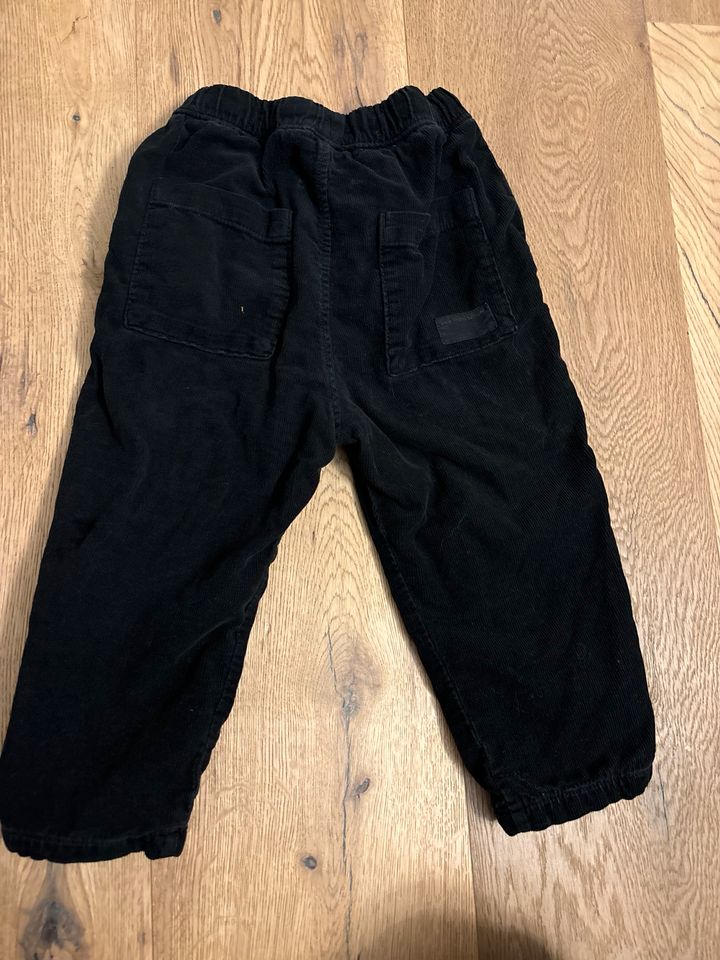 Zara Kinder Hose Cordhose Jungen Mädchen Gr. 98 in Krefeld