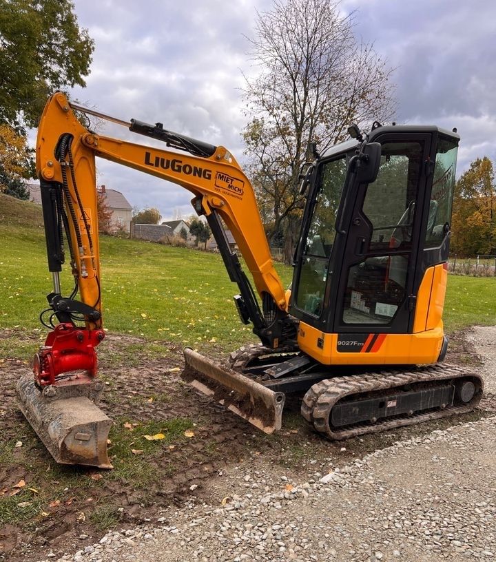 Vermietung Minibagger 2,7 T Bagger LiuGong 9027F Mieten in Ponitz