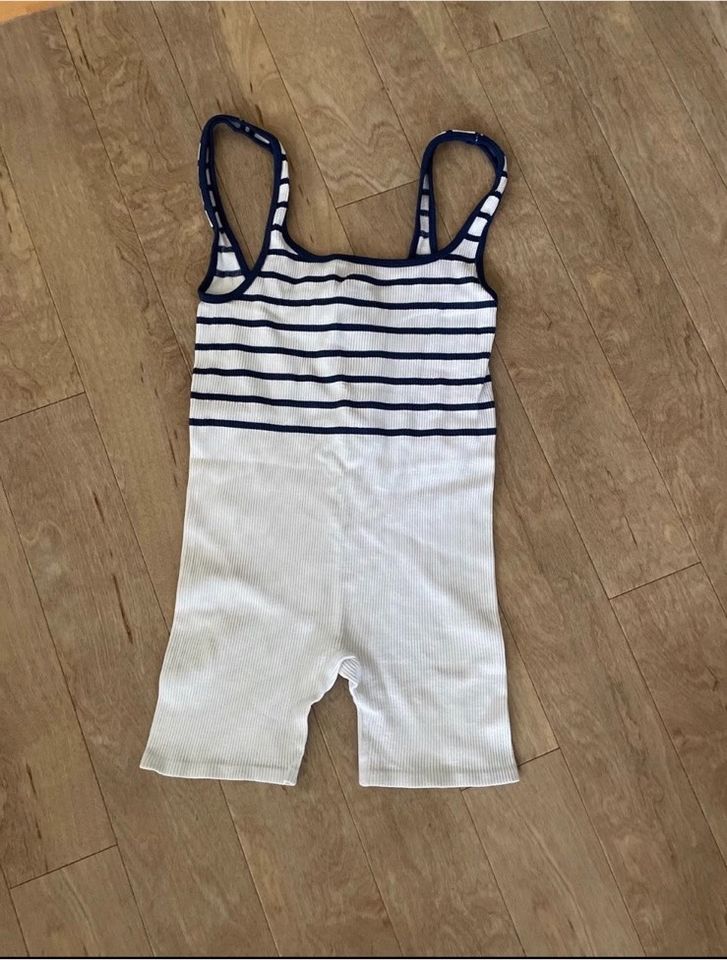 ♥️ Gr. XS/S Jumpsuit Kurz Playsuit Sport ♥️ in Baden-Württemberg -  Oberteuringen | eBay Kleinanzeigen ist jetzt Kleinanzeigen