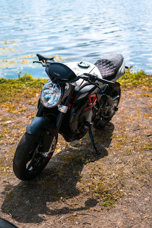 MV Agusta Brutale 800 in Strehla