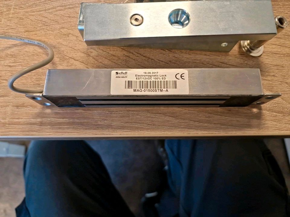 Haftmagnet für Türfestellanlage 12V  MAG-01500STM--AA in Lingen (Ems)