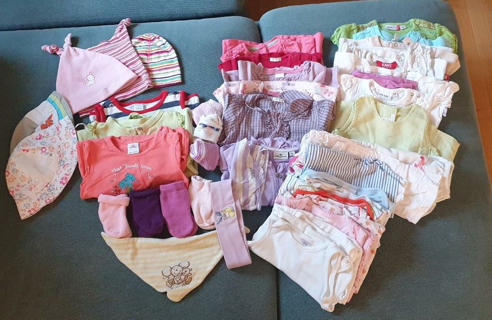 Kleiderset / Babykleider 62 + 68 Kleiderpaket in Castell Unterfranken