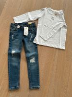 Destroyed Jeans Gr.122 und Longshirt weiß Gr.122 NEU Cool Wandsbek - Hamburg Rahlstedt Vorschau