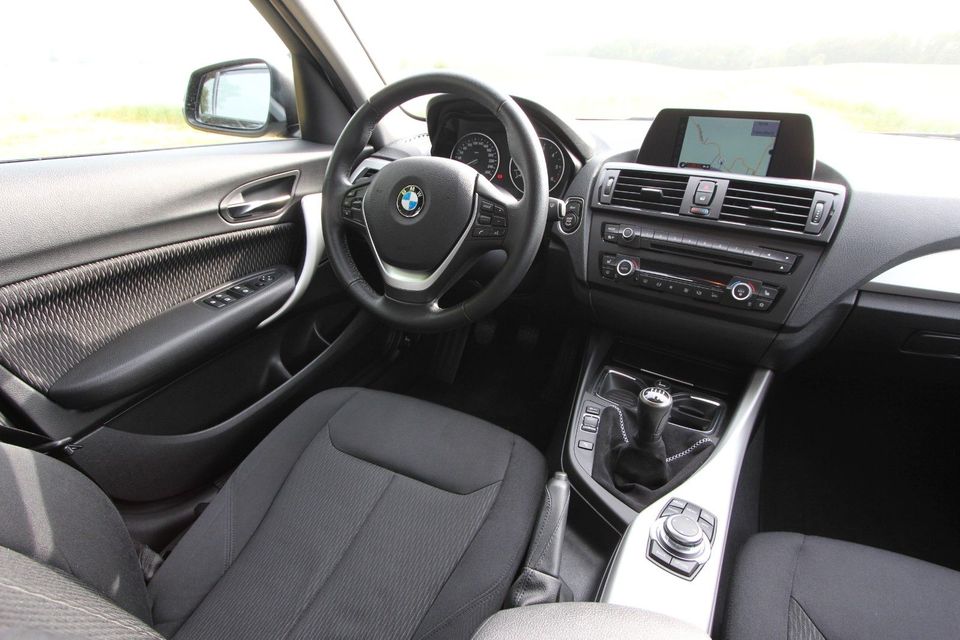 BMW 116d - Navi, PDC, Klimaautomatik, 8-fach bereift in Moosthenning