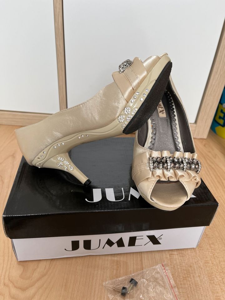 Jumex Pumps beige Strass in Kaufbeuren