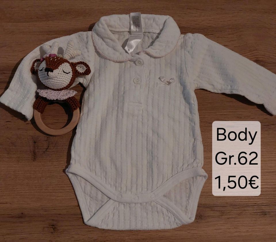 Baby Mädchenkleidung Gr.62 in Achern