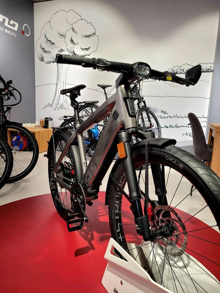 Stromer ST5 ABS RH: L 11G 27,5" DI2 983Wh mit Federgabel S-PEDELE in Borken