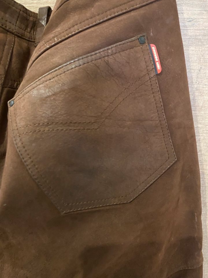 Nubukleder Jeans Größe 52 in Krummesse