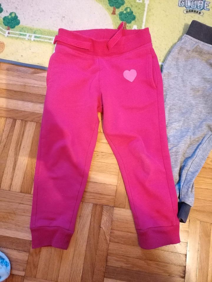 Sweat Hosen Jogginghosen Mädchen und Jungen in Hamburg