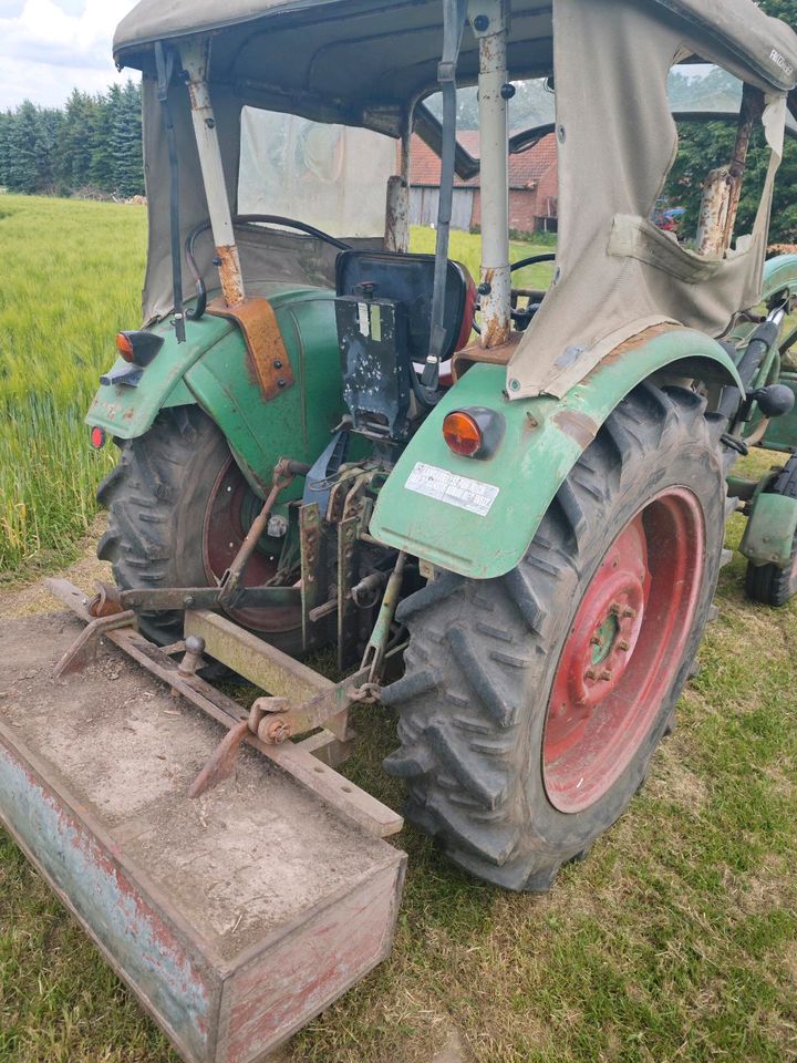 Deutz 4005 in Bruchhausen-Vilsen