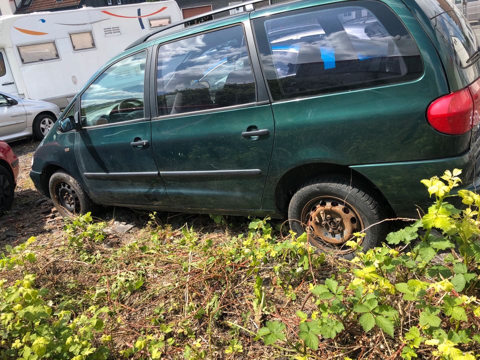 Seat Alhambra 1,9tdi AFN 110ps in Dortmund