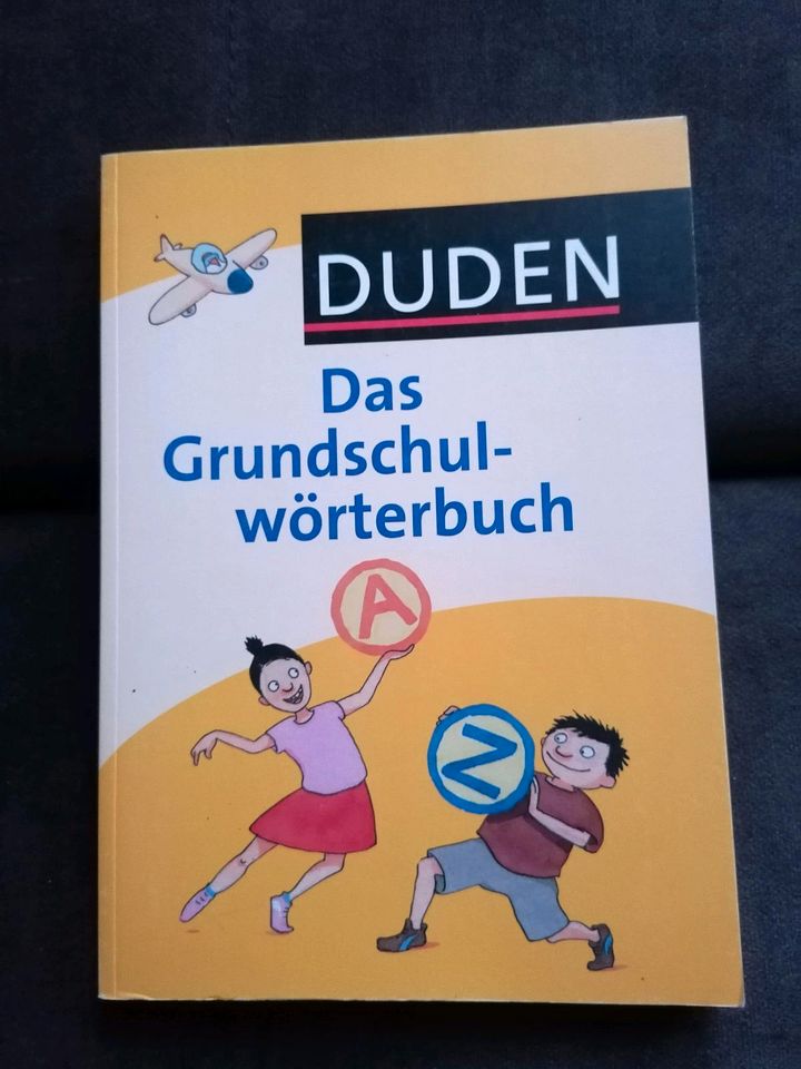 Buch Duden "Das Grundschulwörterbuch" in Lichtenberg