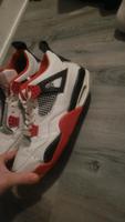jordan 4er retro red Nordrhein-Westfalen - Warstein Vorschau