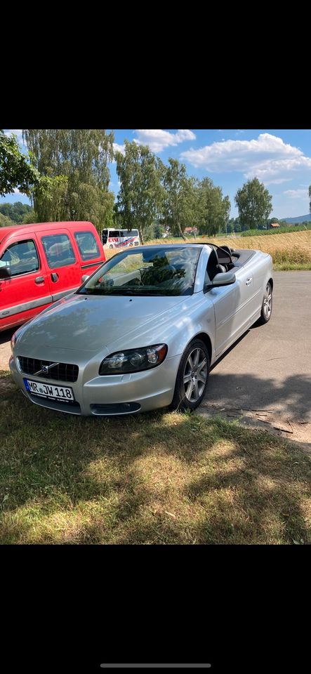 Volvo C70 Cabriolet 2,4 D5  Navi Xenon Anhängerkupplung:Neu TÜV in Wohratal