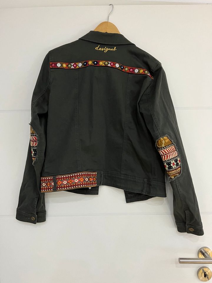 Desigual Jacke 40 in Kaarst