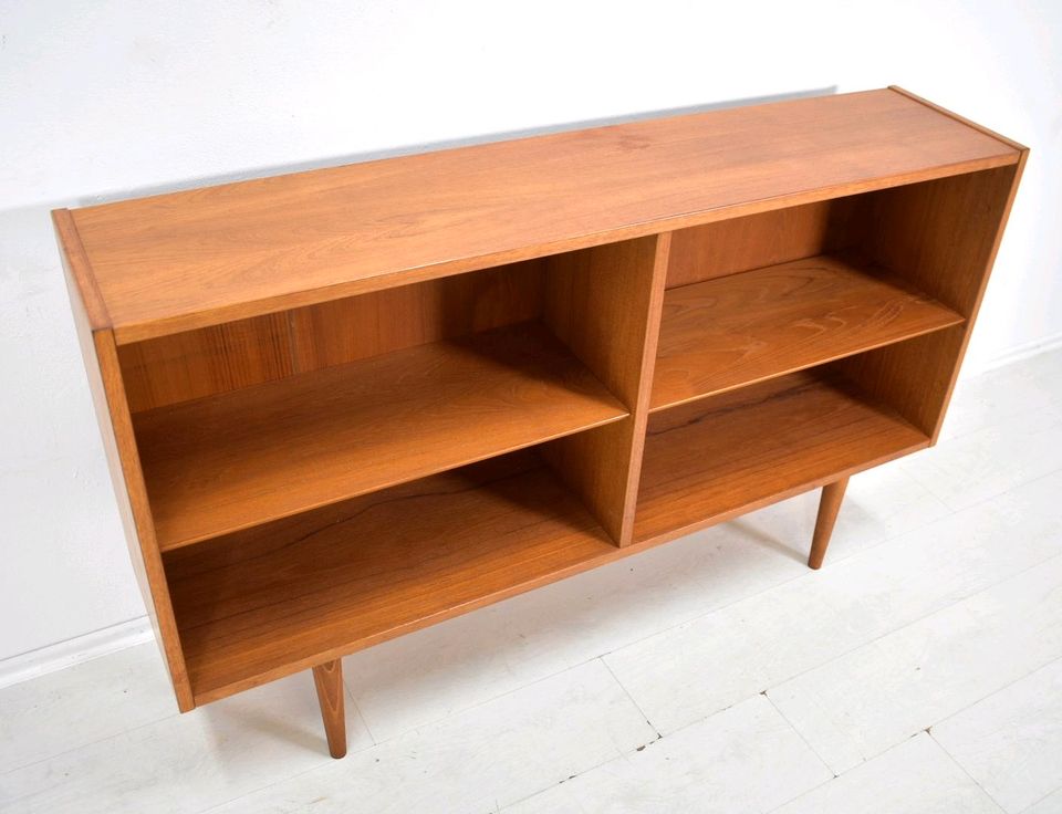 Poul Hundevad Sideboard 60er Teak Danish Mid Century Regal in Holzminden