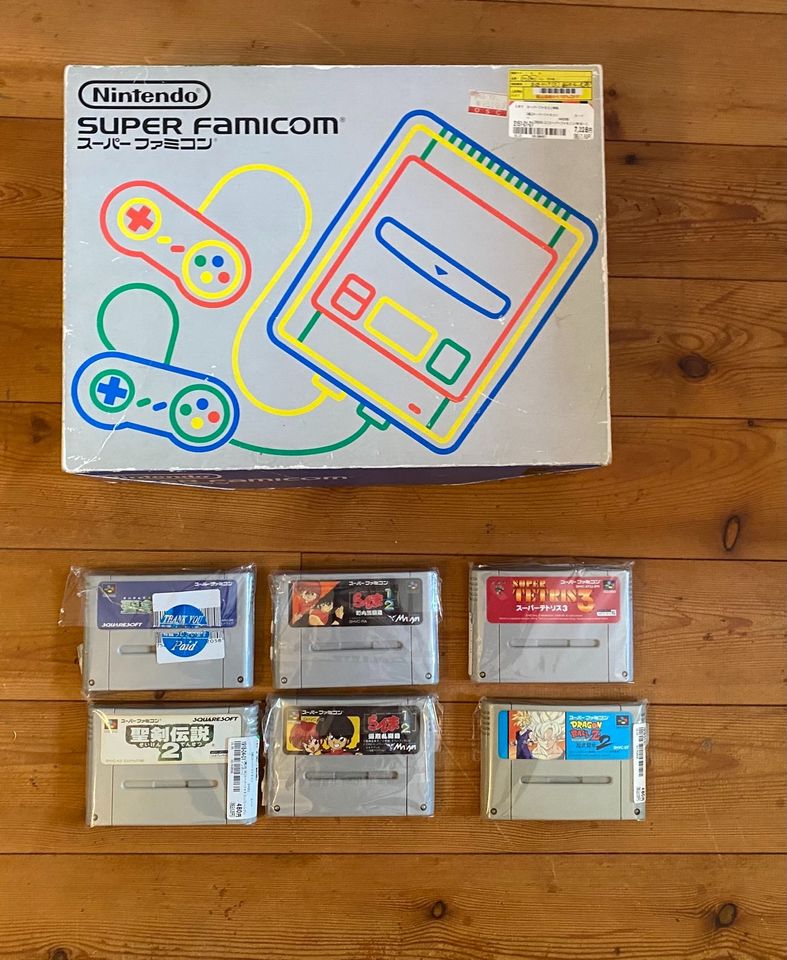 Super Famicom (Japanische SNES) OVP + Spiele + Controller in Köln