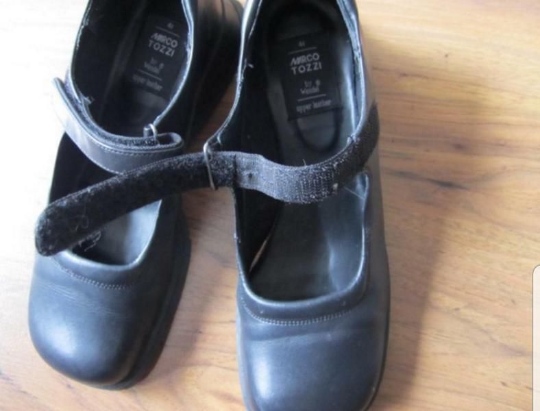 Marco Tozzi Ballerinas, Gr. 41, schwarz in Weyhe