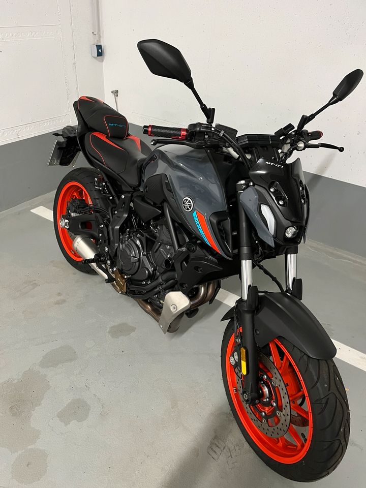 Yamaha MT07, Bagster Sitz, Garantie bis 02.26 in Mannheim