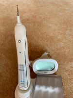 Elektrische Zahnbürste von Oral B, inkl. Aufsätze Thüringen - Münchenbernsdorf Vorschau