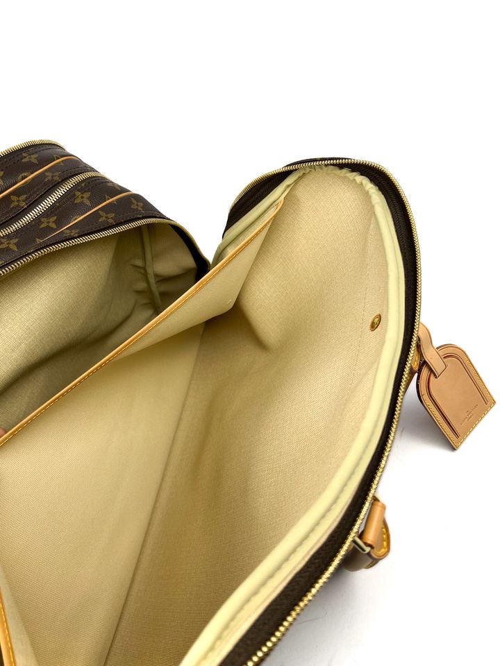 Borsa da viaggio Louis Vuitton Alize 3 Poches di seconda mano per 1.050 EUR  su Pozuelo de Alarcón su WALLAPOP