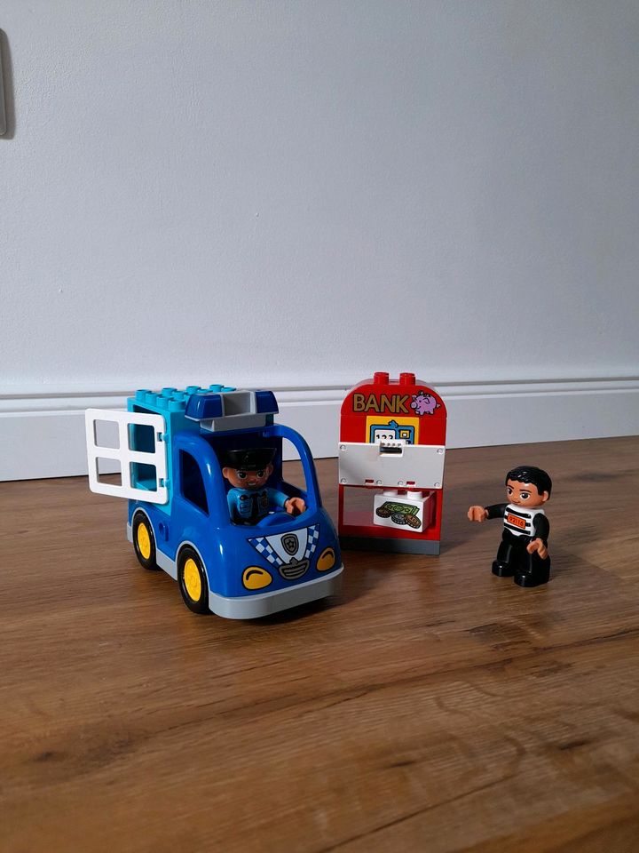 Lego duplo Polizeistreife Bankräuber 10809 in Mölln