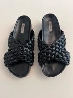 NA-KD – Sandalen in Schwarz mit gewebten Riemen Frankfurt am Main - Seckbach Vorschau