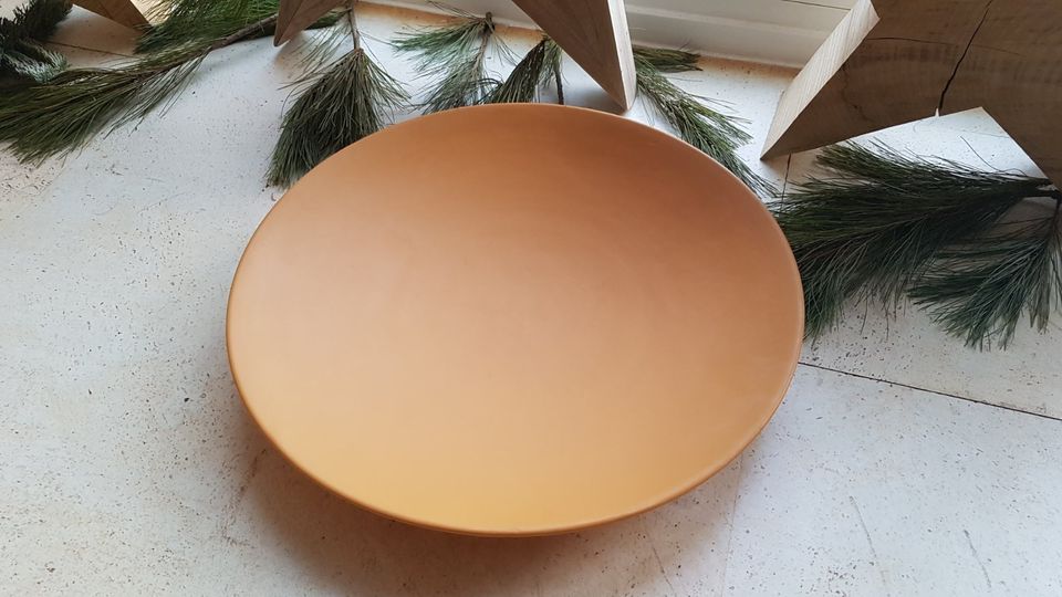 Schale Teller Platte groß orange in Kiel