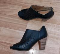 Leder Sandale High Heels von Clark's.Gr.38 Güstrow - Landkreis - Teterow Vorschau