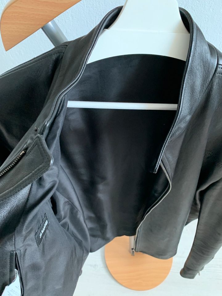 JIL SANDER LEDERJACKE IN L in Düsseldorf